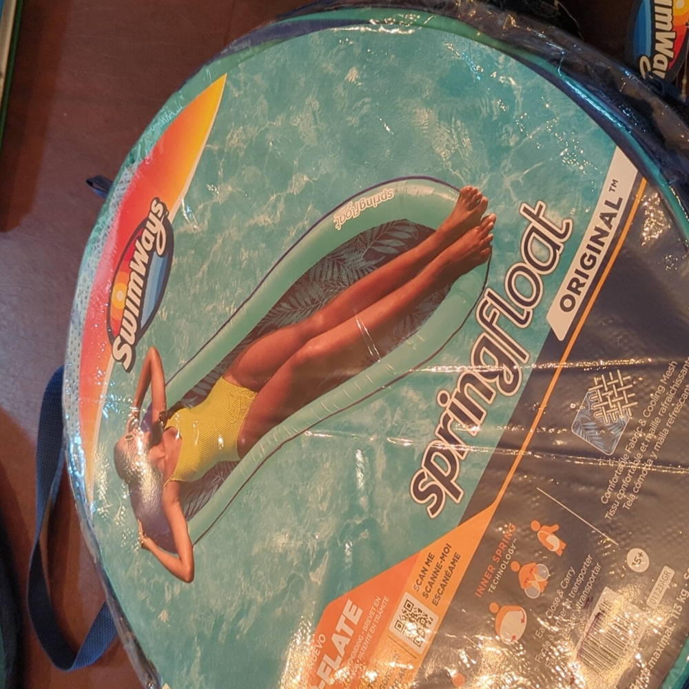 Swimways Spring Float Adult size long - Picture 5 of 5